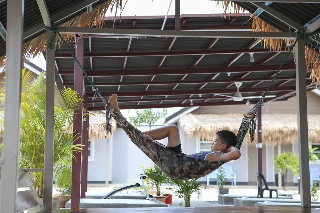 Lavigo Resort Pantai Cenang